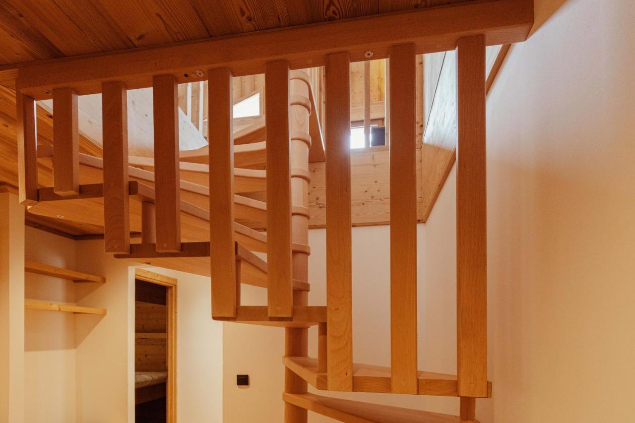 Le Chenaillet, duplex au pied des pistes et spa Montgenèvre Extérieur photo