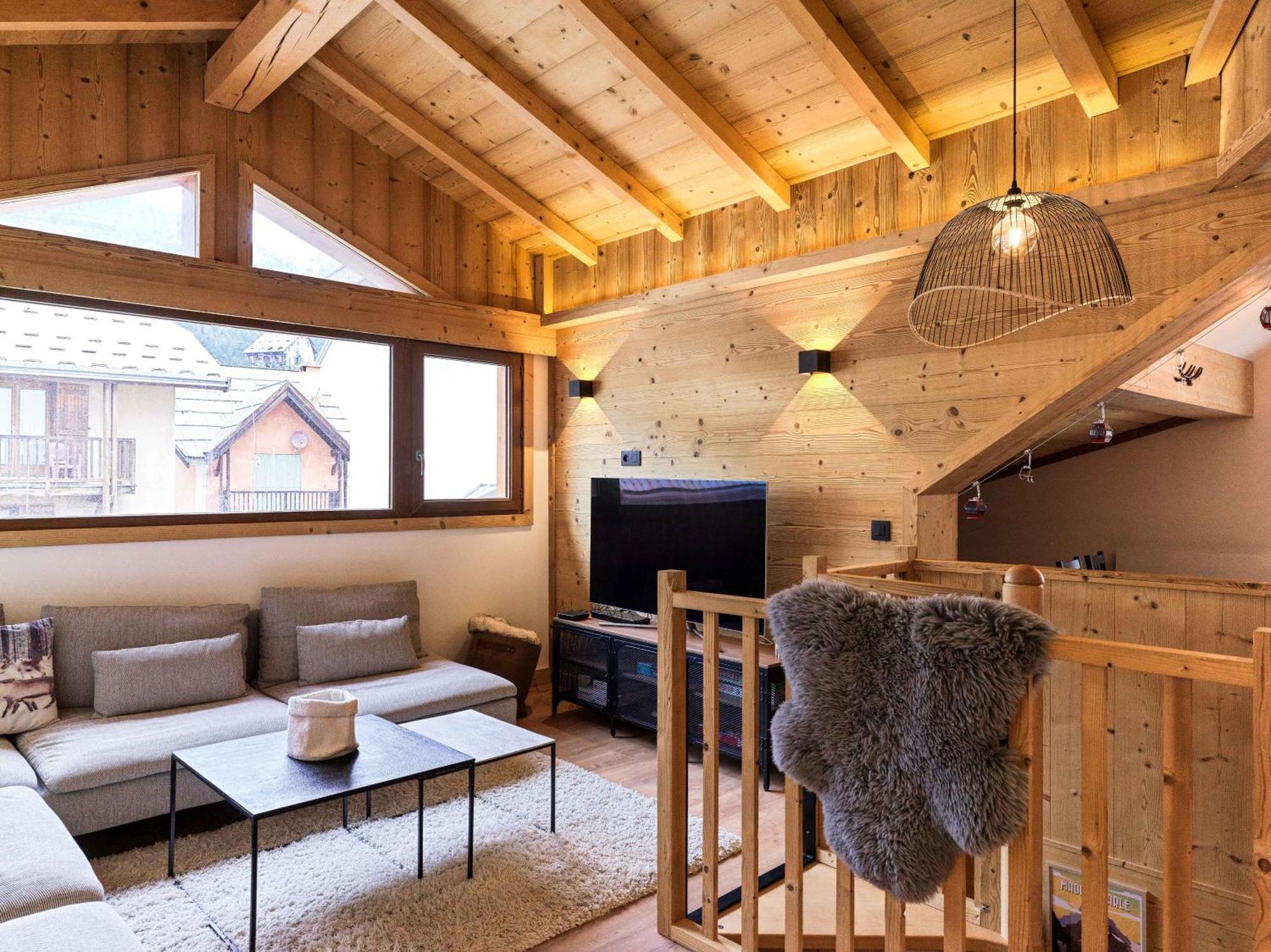 Le Chenaillet, duplex au pied des pistes et spa Montgenèvre Extérieur photo